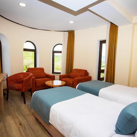 Babaneuris Marani Otel Dış mekan fotoğraf